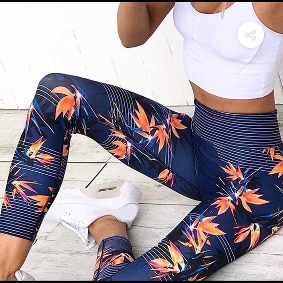 Blue tropical print leggings - Picture 2 of 3